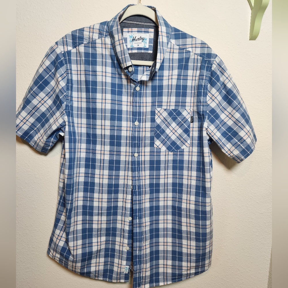 Hurley Blue Plaid Short Sleeve Button Down Men's Shirt Pocket Size Large